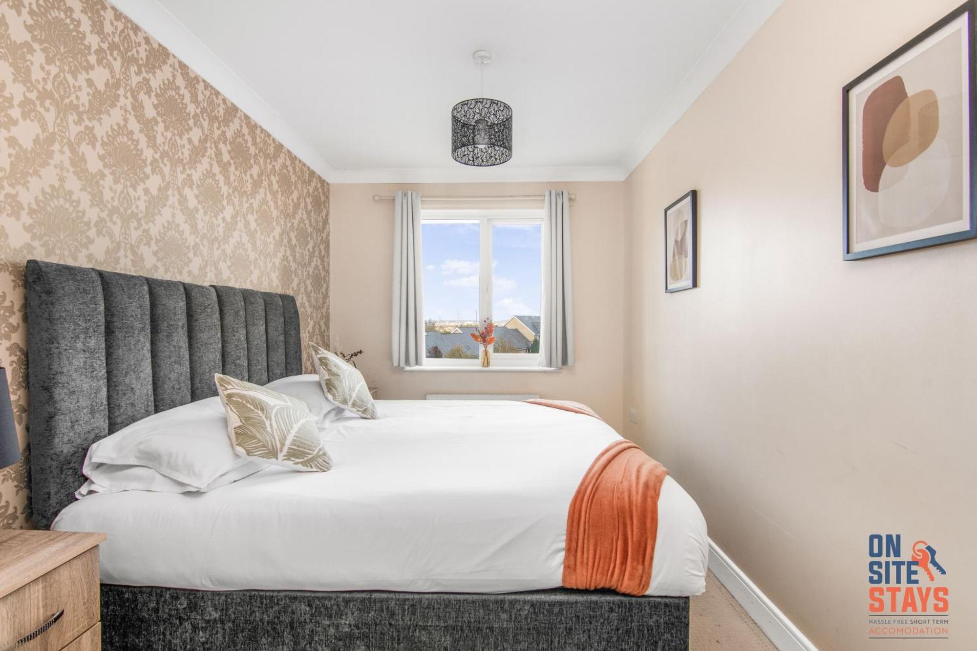 Onsitestays - Cosy 2-Bedroom Apartment With Free Parking, Wi-Fi & London Links Northfleet Dış mekan fotoğraf