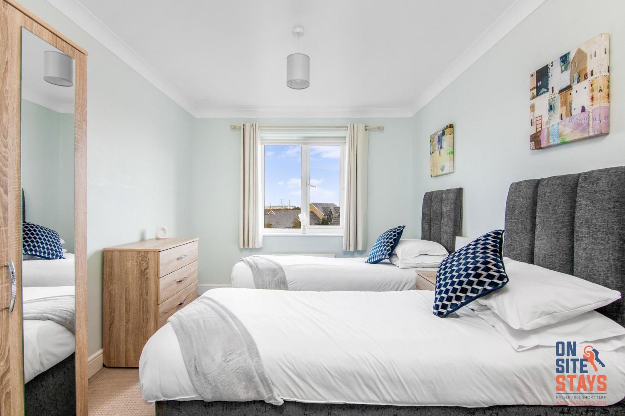 Onsitestays - Cosy 2-Bedroom Apartment With Free Parking, Wi-Fi & London Links Northfleet Dış mekan fotoğraf