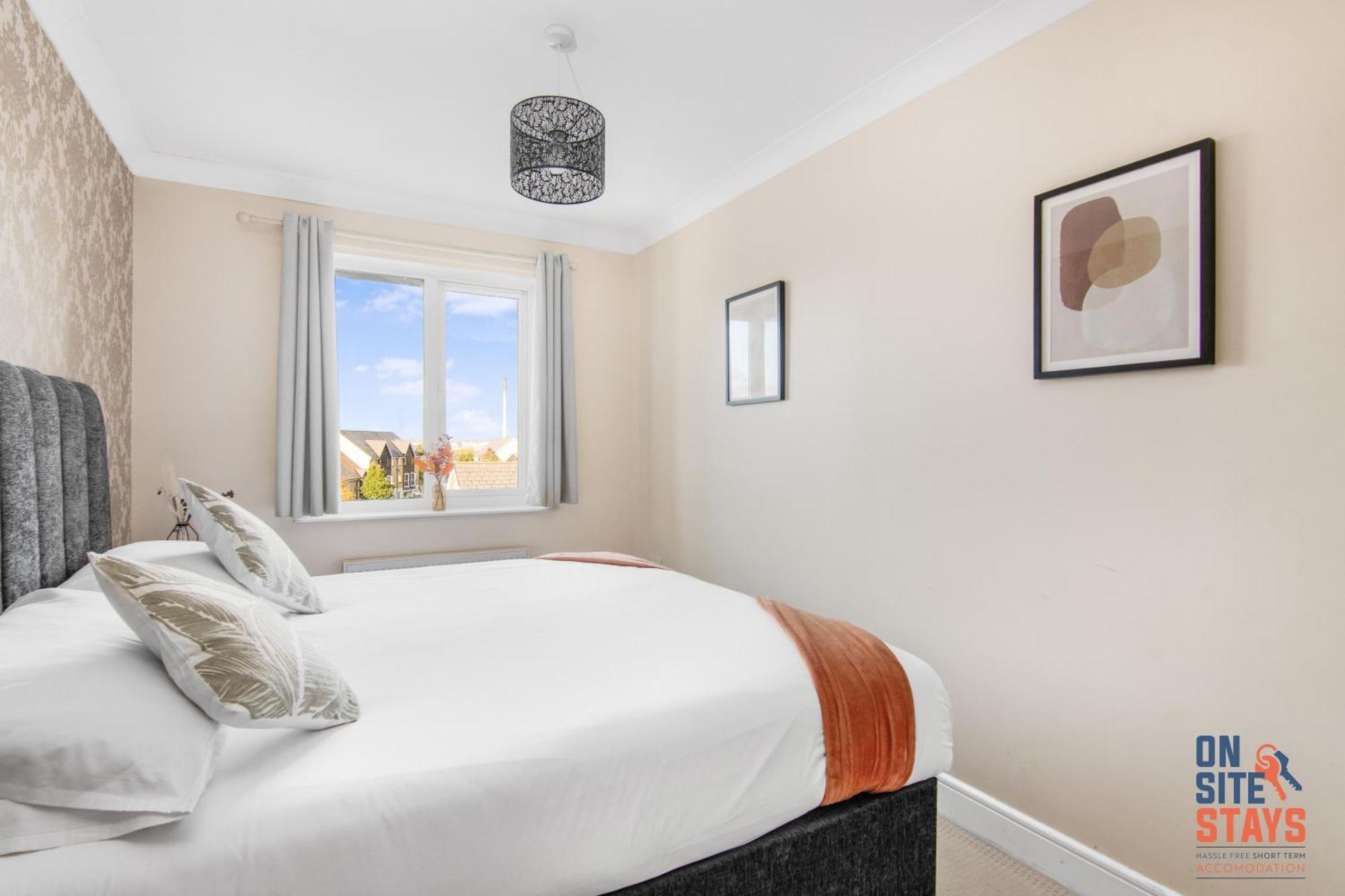 Onsitestays - Cosy 2-Bedroom Apartment With Free Parking, Wi-Fi & London Links Northfleet Dış mekan fotoğraf